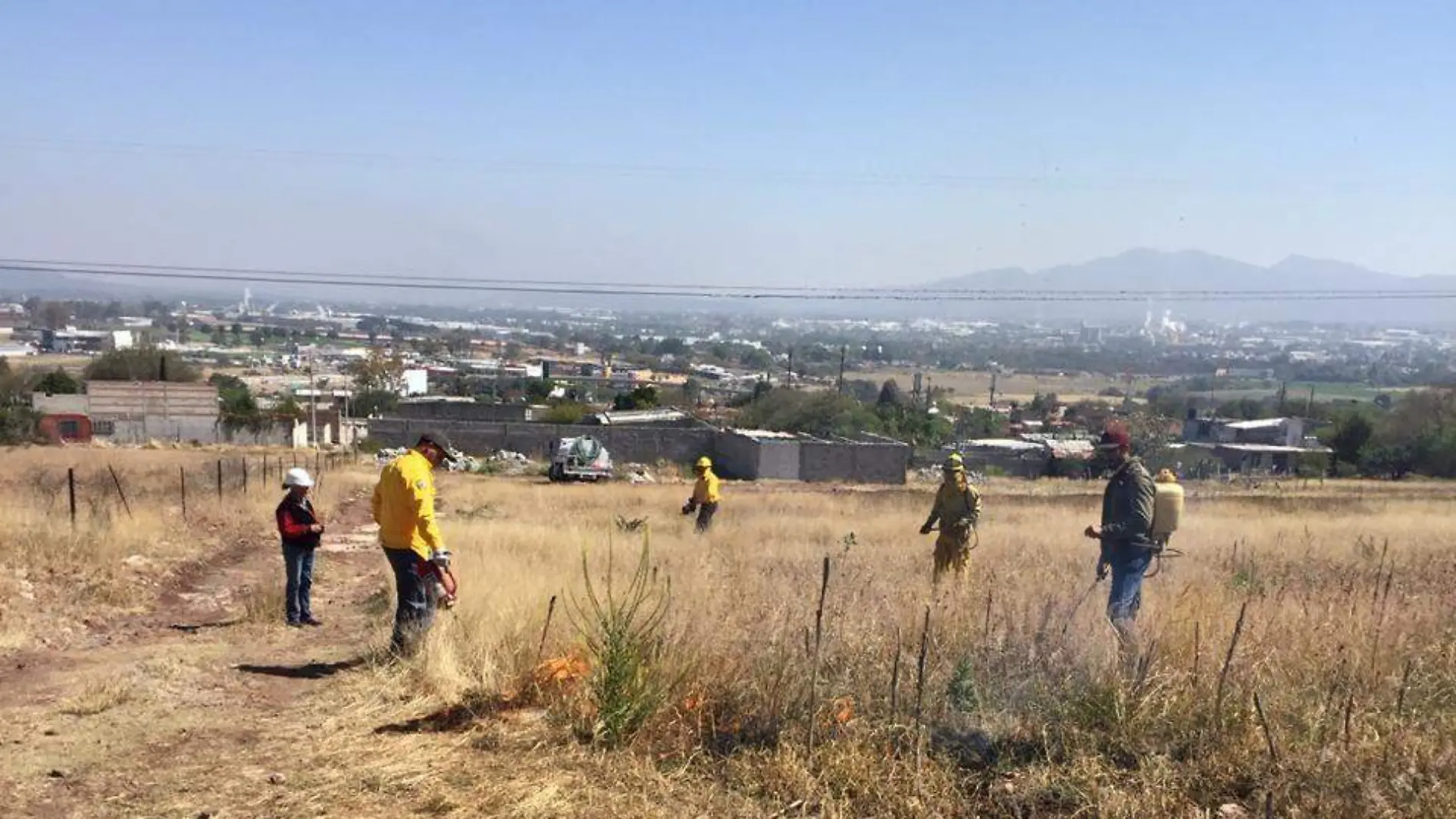 Instan a realizar incendios controlados, para evitar que se propaguen.  Foto Cortesía  Causa Ambiental.